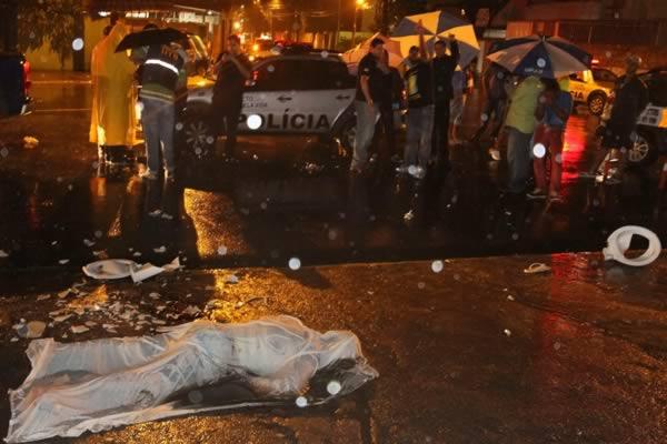 Sungguh Terlalu, Mereka Tewas Karena Kejatuhan Benda Dari Langit
