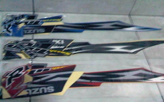 WTS striping / lis body Suzuki Smash TITAN SR/ R