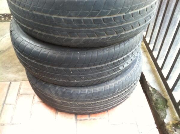 Terjual Ban Dunlop SP Sport 490 - 175 65 R14 82H  KASKUS