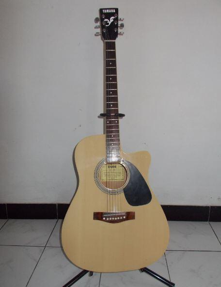 Unduh 660 Koleksi Gambar Gitar Akustik Yamaha  