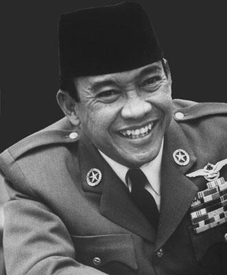 kesan pertama melihat foto 7 presiden RI