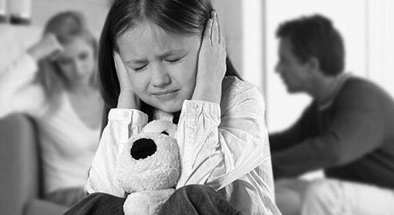 HAL YANG DAPAT MEMBANTU ANAK BROKEN HOME