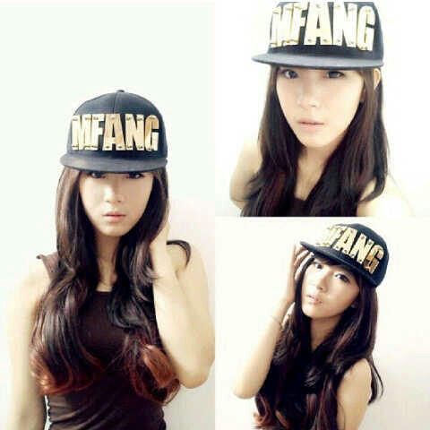 Mau Pamer koleksi Snapback aaahhh...