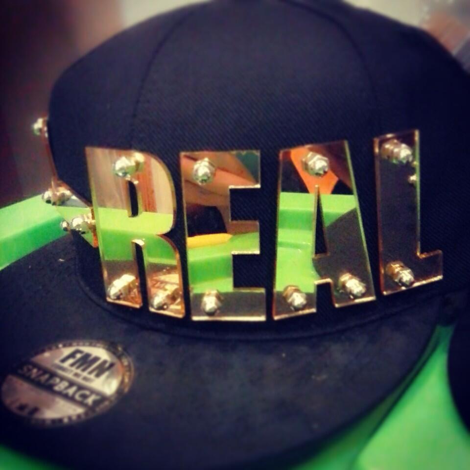 Mau Pamer koleksi Snapback aaahhh...