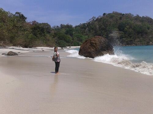 The Hidden Paradise &quot;Pantai Wedi Ireng , Banyuwangi&quot;