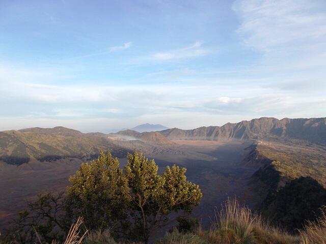 &#91;catper&#93; Bikepacker ke atas awan - puncak B29 Lumajang