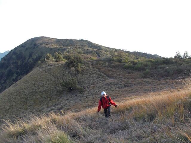&#91;catper&#93; Bikepacker ke atas awan - puncak B29 Lumajang