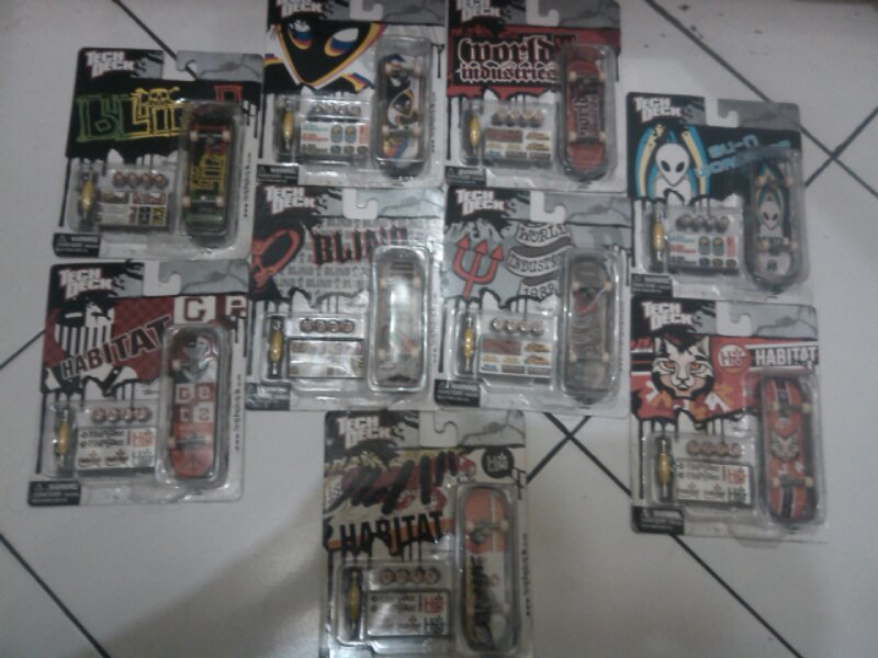 Want To Trade 9 buah Tech Deck Original Segel tukar Vape