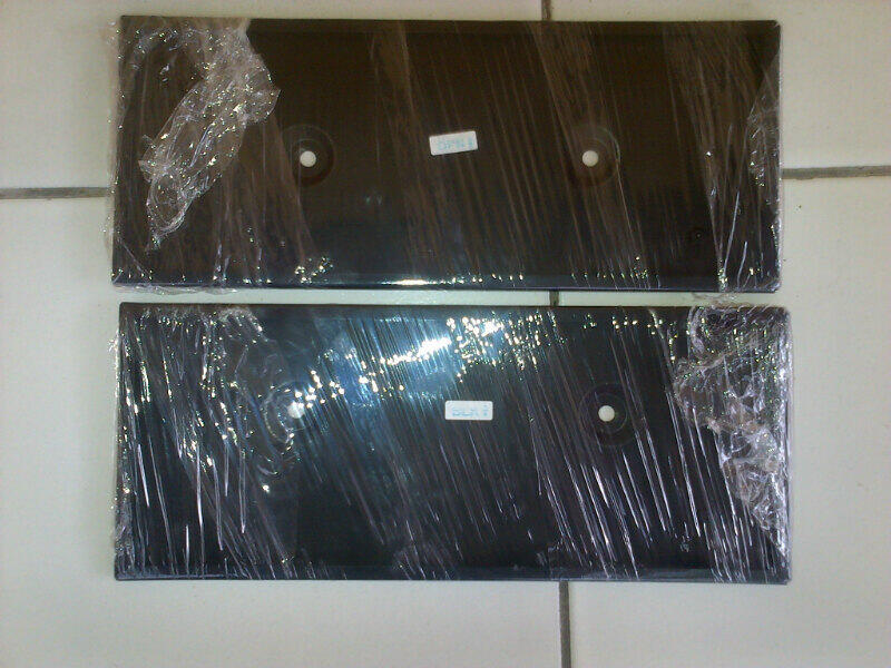 Tatakan sliding/selot plat nomor sepeda motor