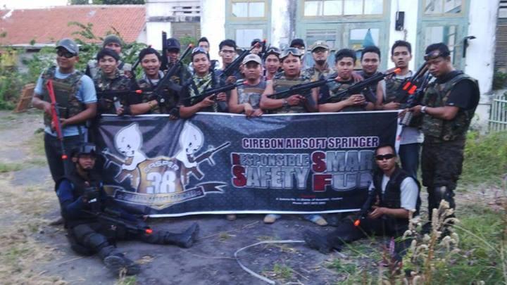 yang punya airsoft gun spring di cirebon masuk sini