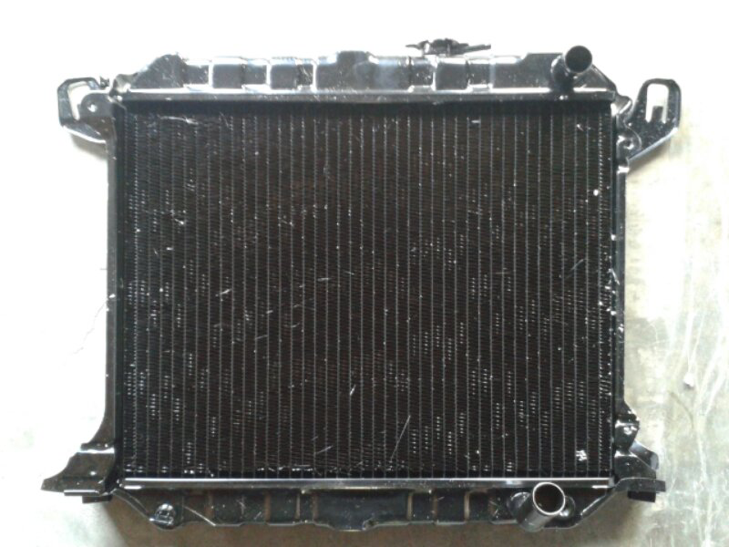 Radiator Honda Accord 82-83
