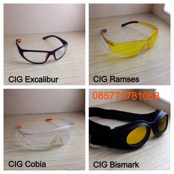 Terjual KACAMATA SAFETY GOGGLE ORIGINAL KASKUS