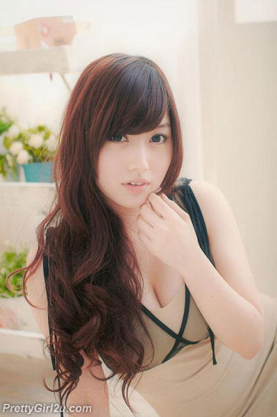 Bening nya Cwe Taiwan ( Masuk Awas konak) 