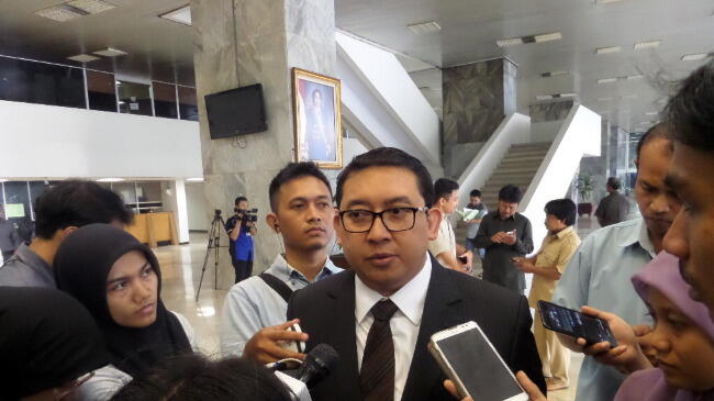 Yang Carmuk Fadli Zon Apa Yang Ditangkep Gan??