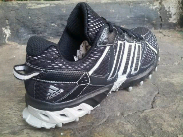Original Adidas KX TR Tracking