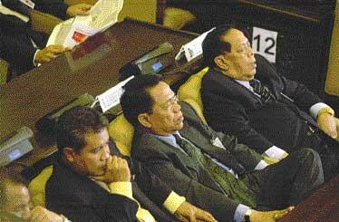 |Kerja VS ZZZ| Membandingkan Laju Kabinet Kerja dan DPR yang Belum Bekerja