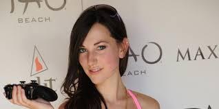 Gamers Profesional Wanita Paling Cantik