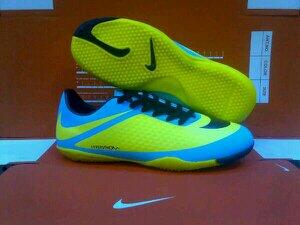 MUMER! Sepatu Futsal Mizuno, adidas, nike, puma