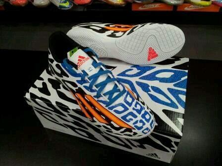 MUMER! Sepatu Futsal Mizuno, adidas, nike, puma