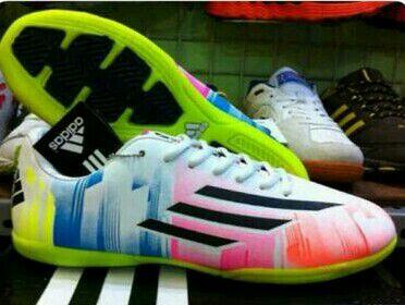 MUMER! Sepatu Futsal Mizuno, adidas, nike, puma