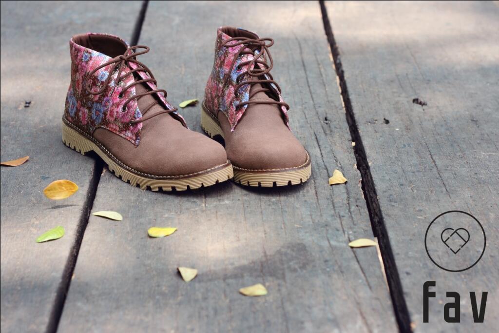 TRAGEN FOOTWEAR & FAV SHOES, BOOTSNYA OK BANGET GAN!!!