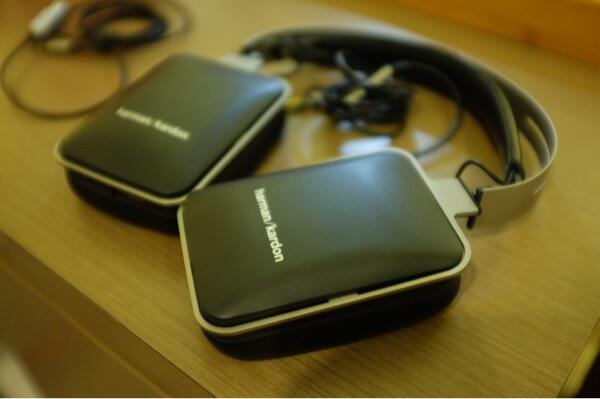 HEADPHONE NOISE CANCELING HARMAN KARDON NC
