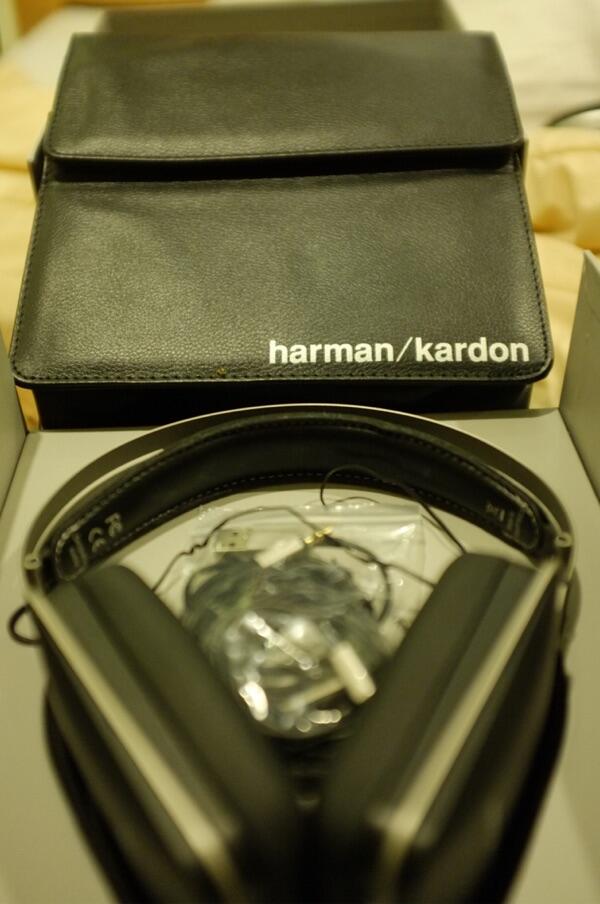 HEADPHONE NOISE CANCELING HARMAN KARDON NC