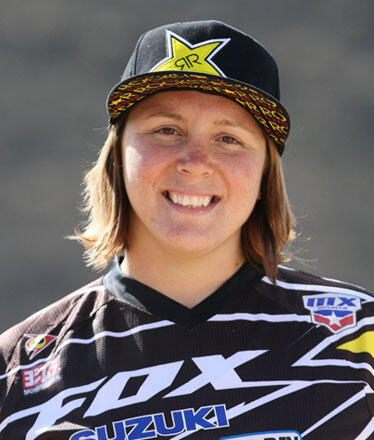Nii Gan Pembalap wanita pembalap Motocross yang ada didunia...