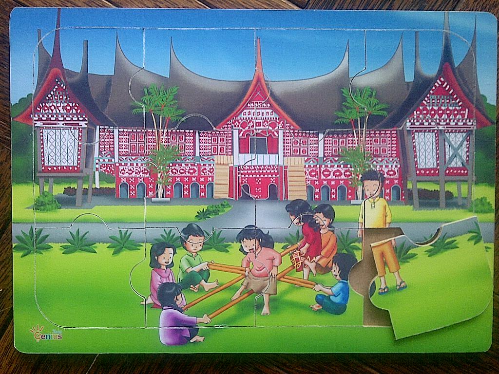 Budaya Minangkabau dalam bentuk Puzzle
