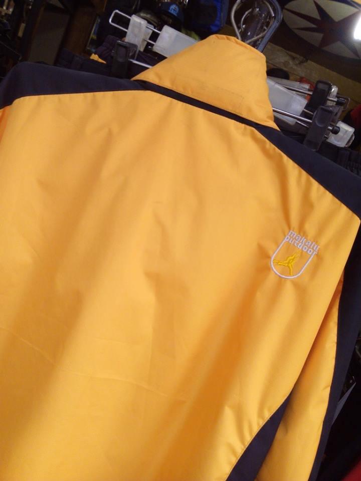 Aneka Jaket Gunung Redman Consina Gravell JWS Murah