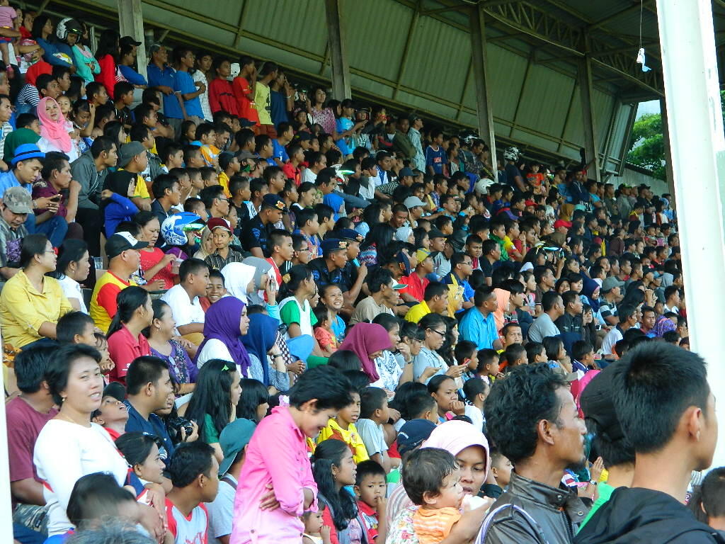 (Pecinta Bola Masuk) KASTA MANUSIA DI STADION