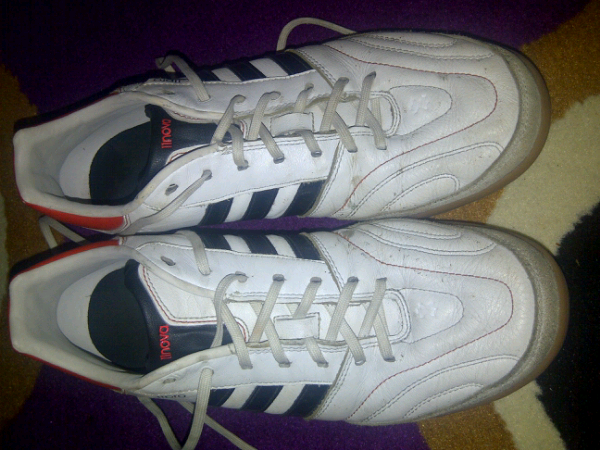 WTS Sepatu Futsal Adidas 11nova leather size 44 2/3