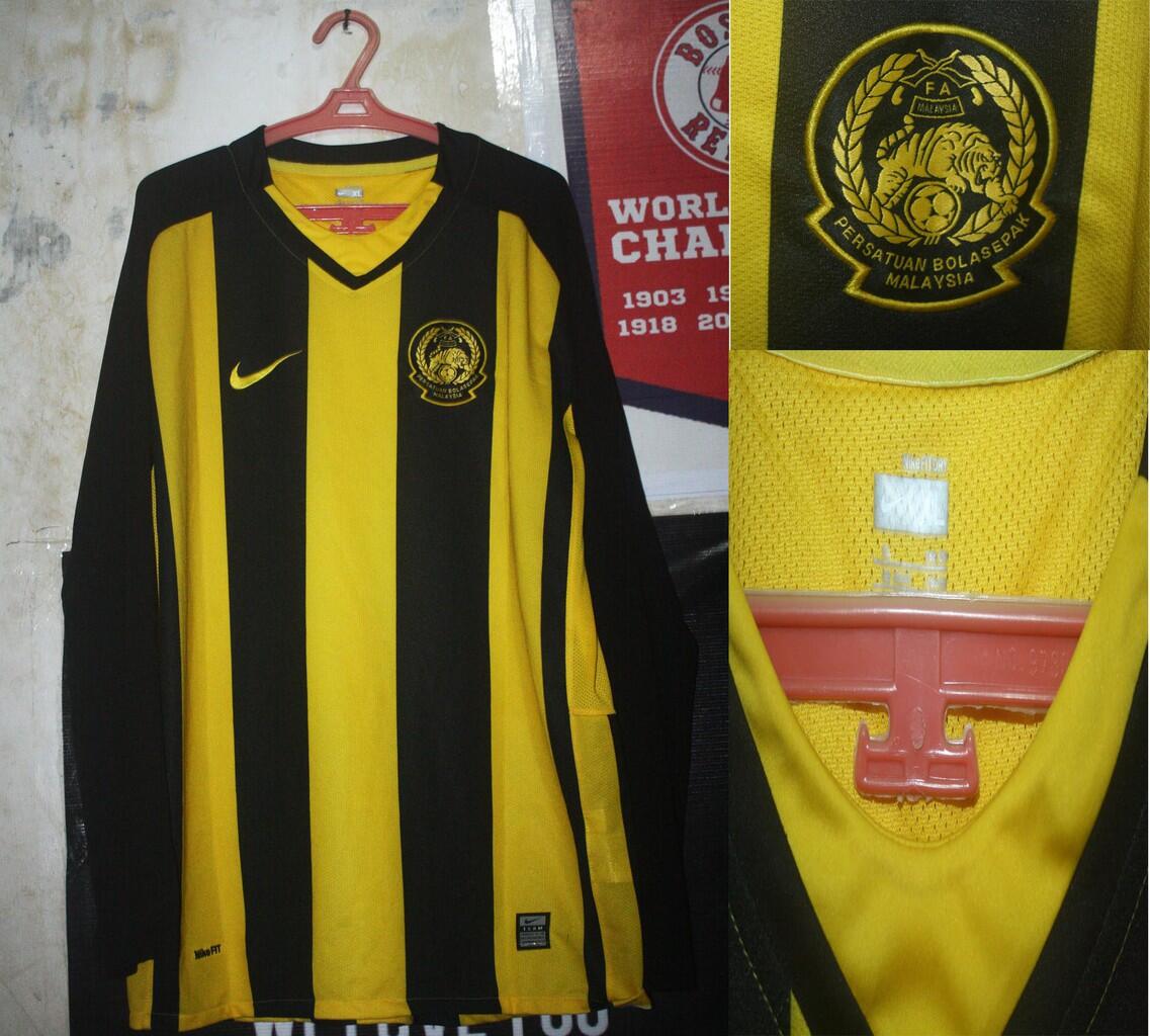 JUAL JERSEY ITALY,ENGLAND,MALASYA,RIVERPLATE,MADRID 50K NETT