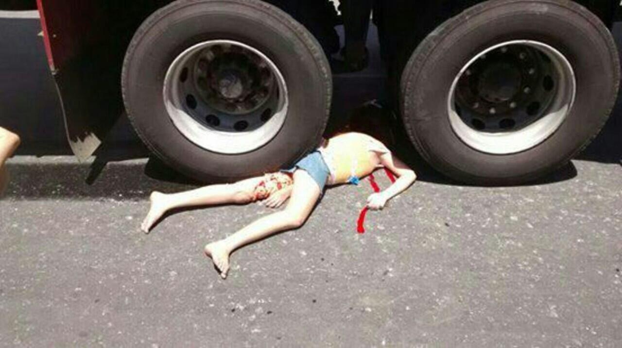 MESAKE TENAN SI TOLE