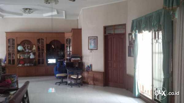 RUMAH PURI ANJASMORO BLOK I MEWAH SEMARANG INTERIOR KAYU JATI