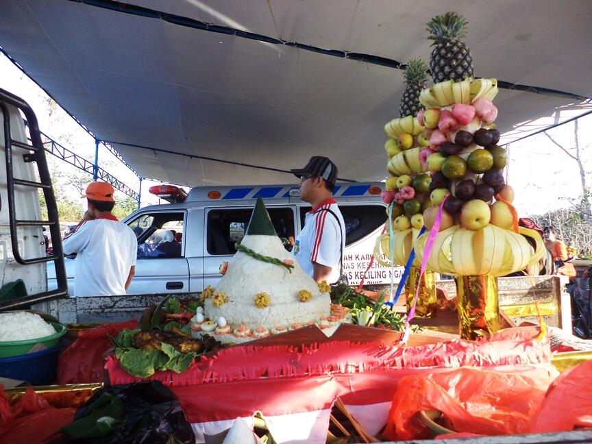 &#91;FR&#93; Festival Kelud - Ritual Sesaji Kelud dan Kirab 1000 Tumpeng