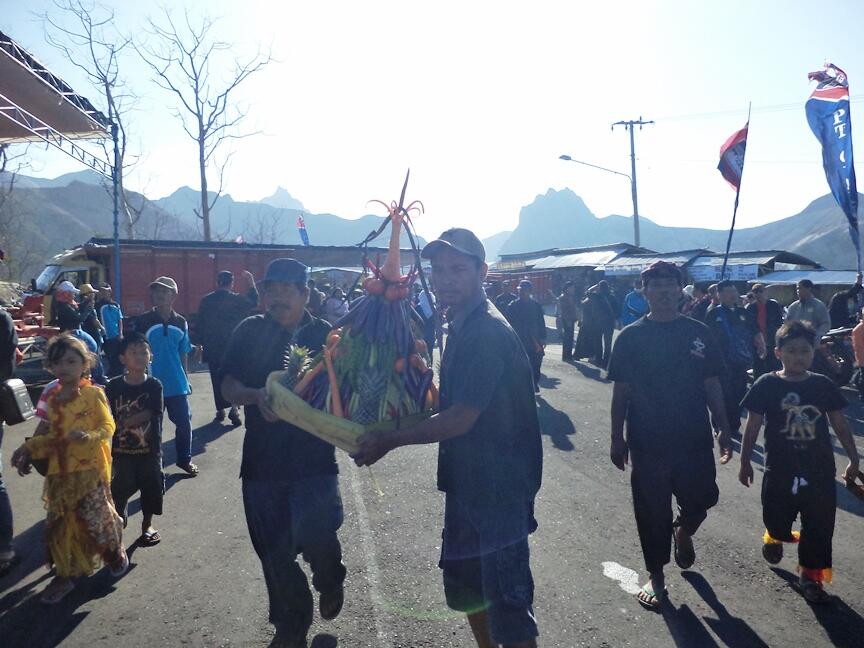 &#91;FR&#93; Festival Kelud - Ritual Sesaji Kelud dan Kirab 1000 Tumpeng