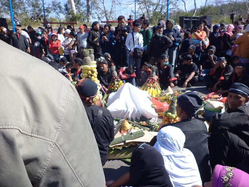 &#91;FR&#93; Festival Kelud - Ritual Sesaji Kelud dan Kirab 1000 Tumpeng