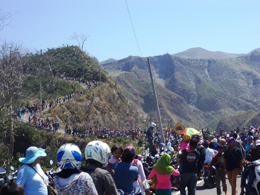 &#91;FR&#93; Festival Kelud - Ritual Sesaji Kelud dan Kirab 1000 Tumpeng