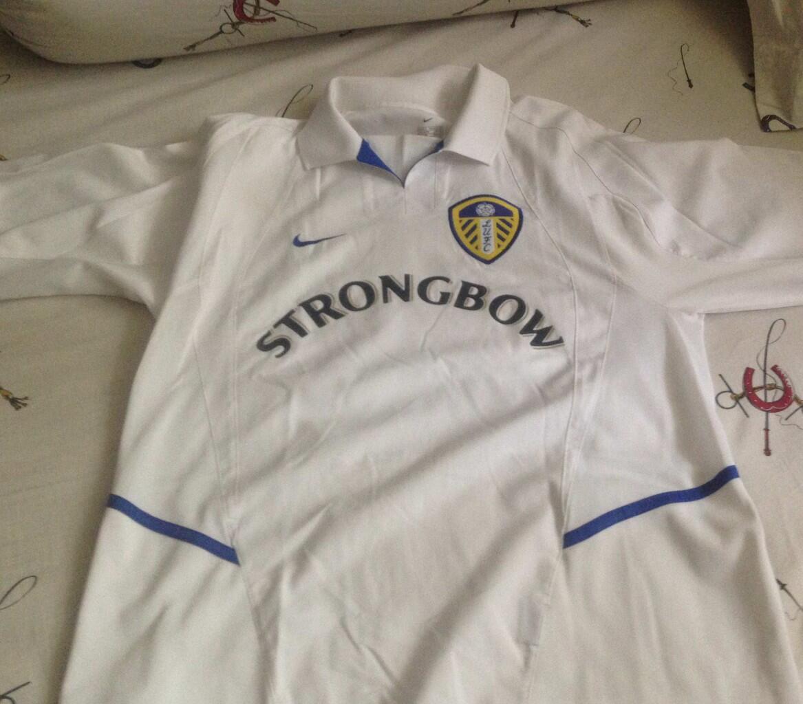 JERSEY MANCHESTER UNITED, ENGLAND WC2014, LEEDS UNITED ALL ORI! JUAL CEPAT BU