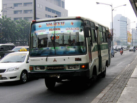 Profesi yang Bakal Agan Temuin di Bus Kota