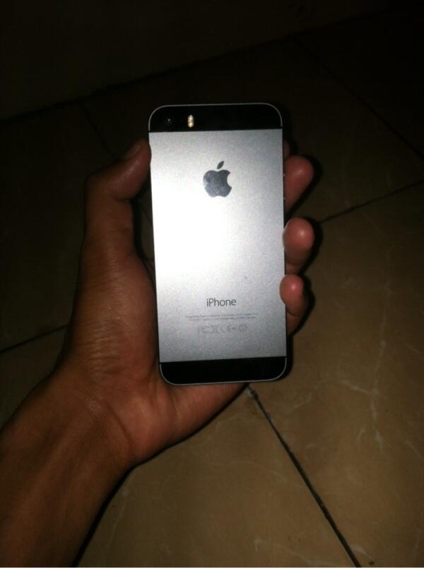 Iphone 5s black buat kanibalan