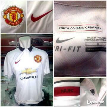 Manchester United Lengkap 2014-2015 (Jersey & Jacket)