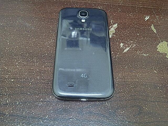 samsung galaxy S4 GT I9506 versi 4G LTE mulus murah aja gan