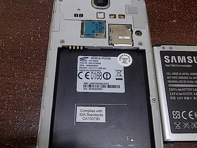 samsung galaxy S4 GT I9506 versi 4G LTE mulus murah aja gan
