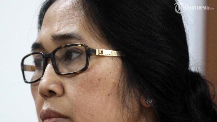 Curhat Eva Kusuma