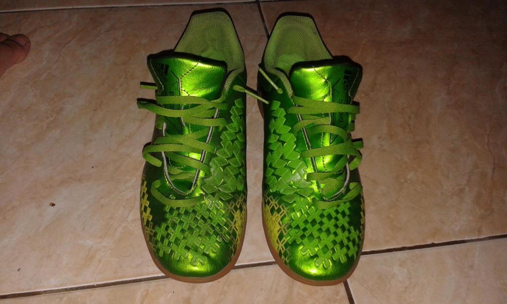 Jual cepat butuh sepatu futsal ADIDAS PREDATOR PREDITO LZ TRX!!ORIGINAL