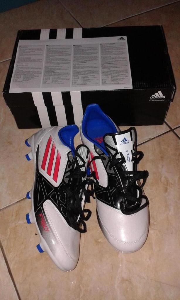 Jual cepat butuh sepatu sepakbola ADIDAS F10 TRX FG ORIGINAL, MURMER!!
