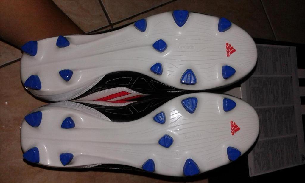Jual cepat butuh sepatu sepakbola ADIDAS F10 TRX FG ORIGINAL, MURMER!!