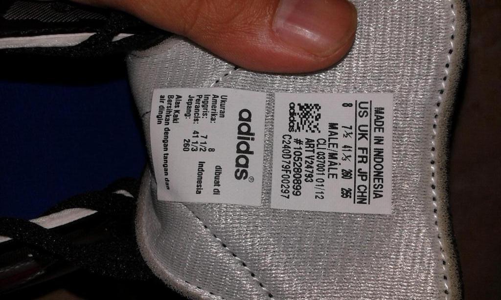 Jual cepat butuh sepatu sepakbola ADIDAS F10 TRX FG ORIGINAL, MURMER!!